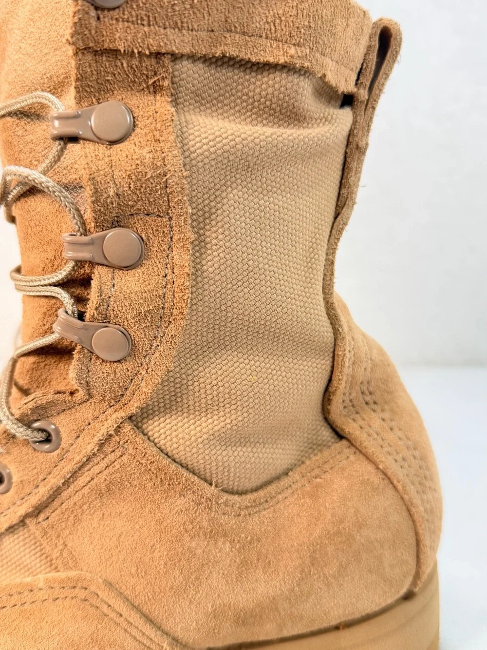 Belleville Gore-Tex 9.5 W Tan Flight Combat Military Tactical Boots waterproof